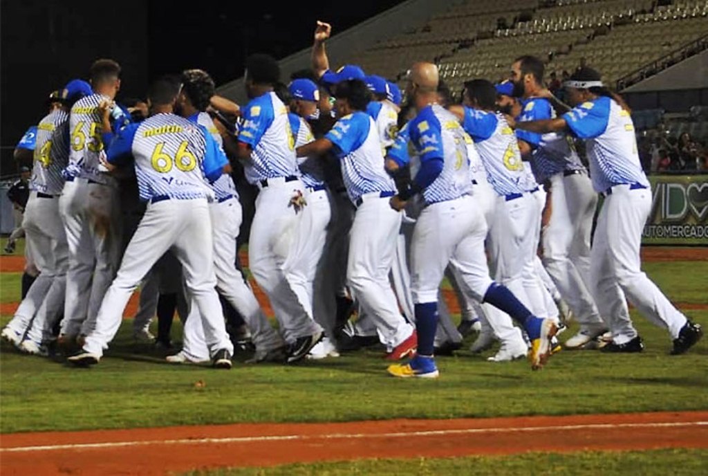 Magallanes comenzó victorioso - noticiasACN