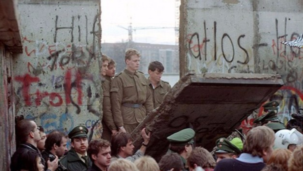 caída del muro de berlín- acn