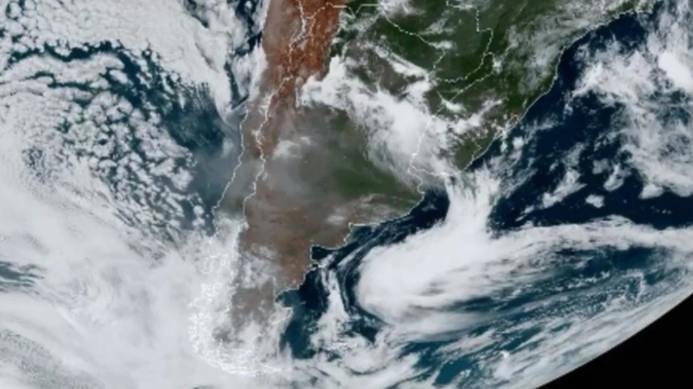 NASA advierte que el humo de Australia le dará la vuelta al mundo