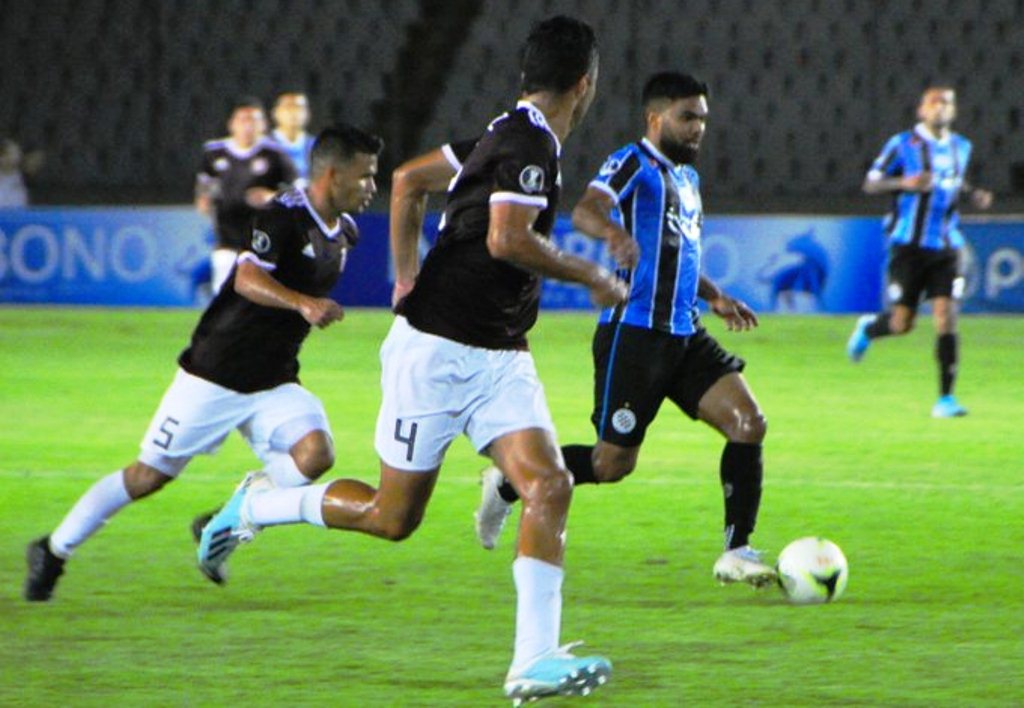 Carabobo ganó el primer juego - noticiasACN