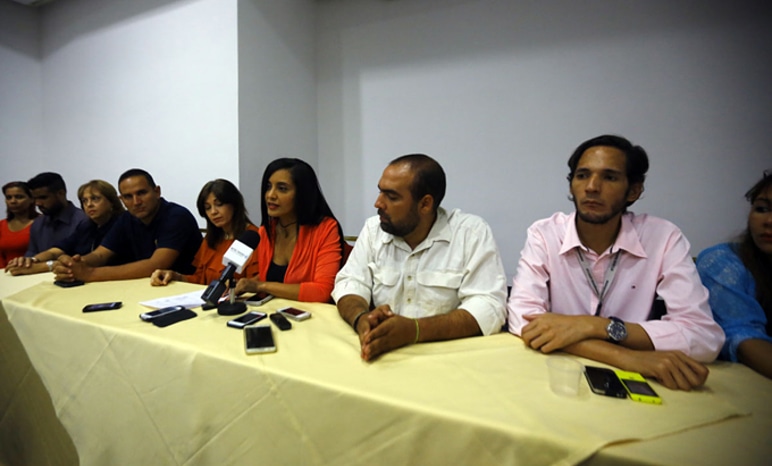 exige respeto a periodistas- acn