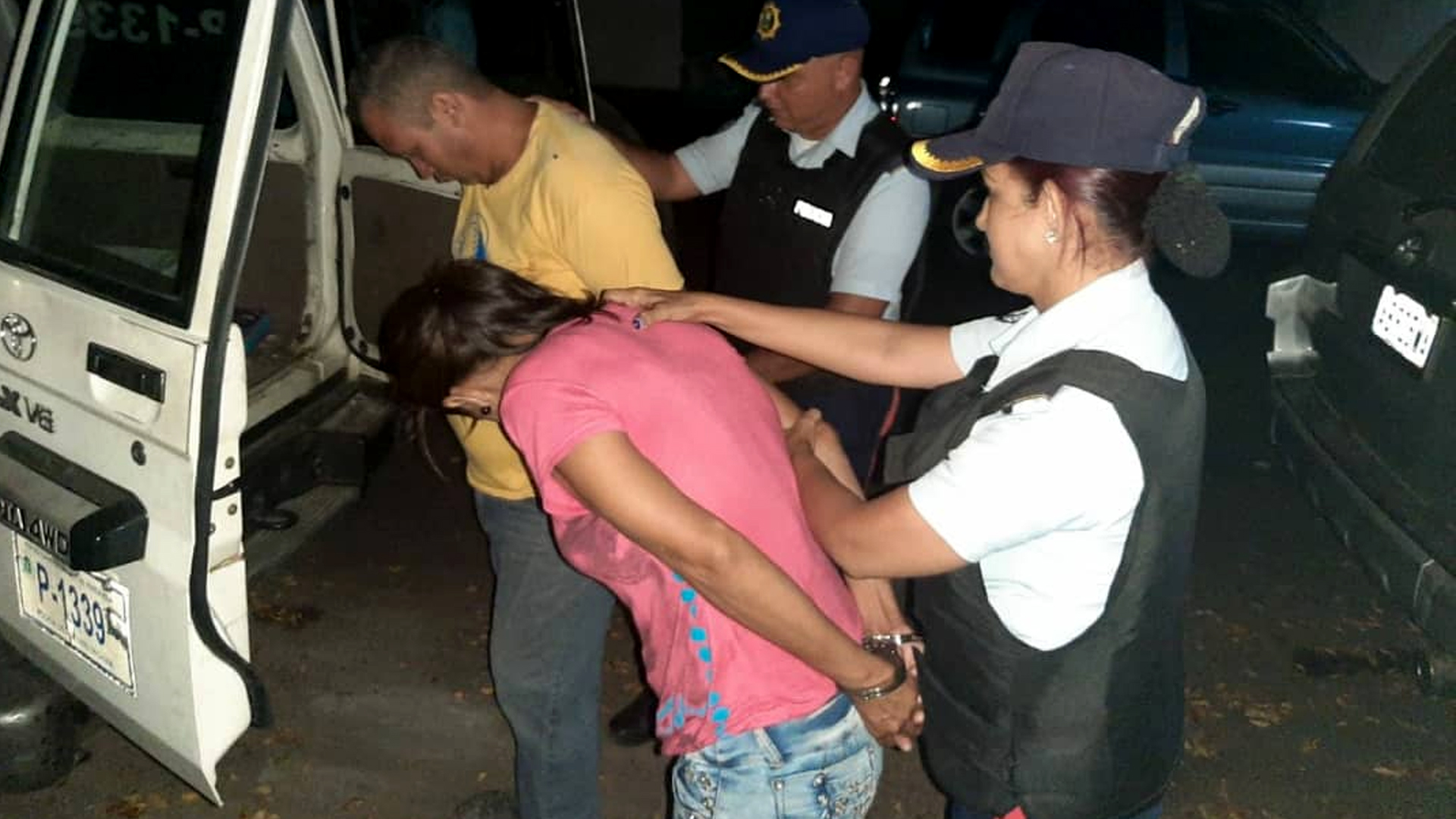 Madre permitía que su esposo abusara de su hijo - acn