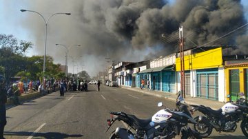 bomberos sofocaron llamas Naguanagua