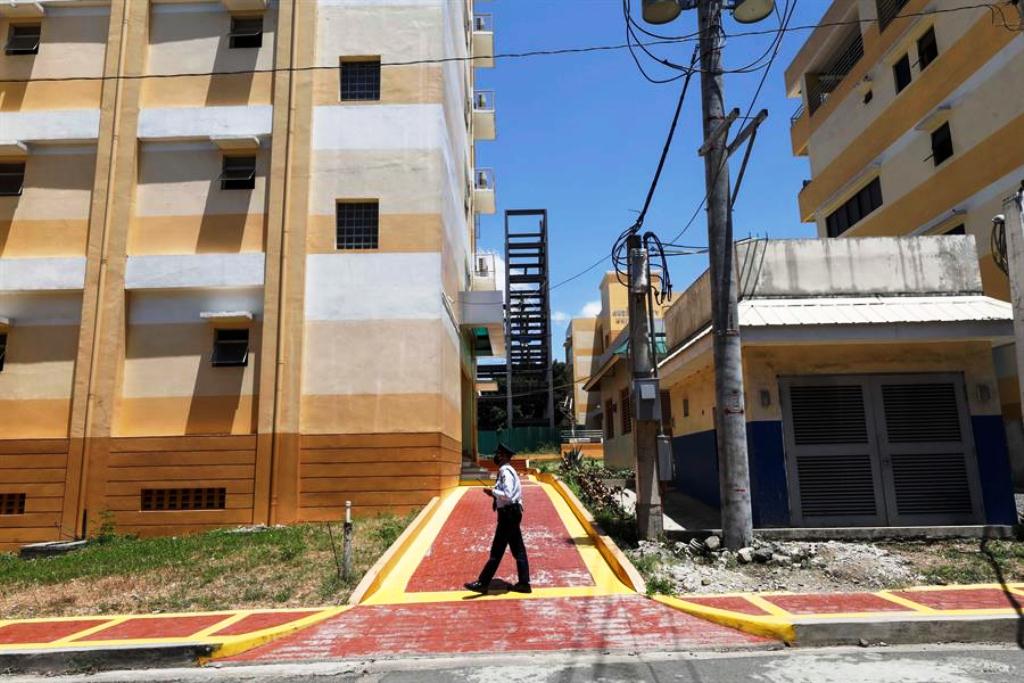 Filipinas confina en jaulas - noticiasACN