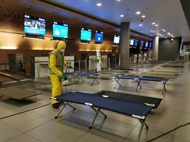aeropuerto el dorado hotel