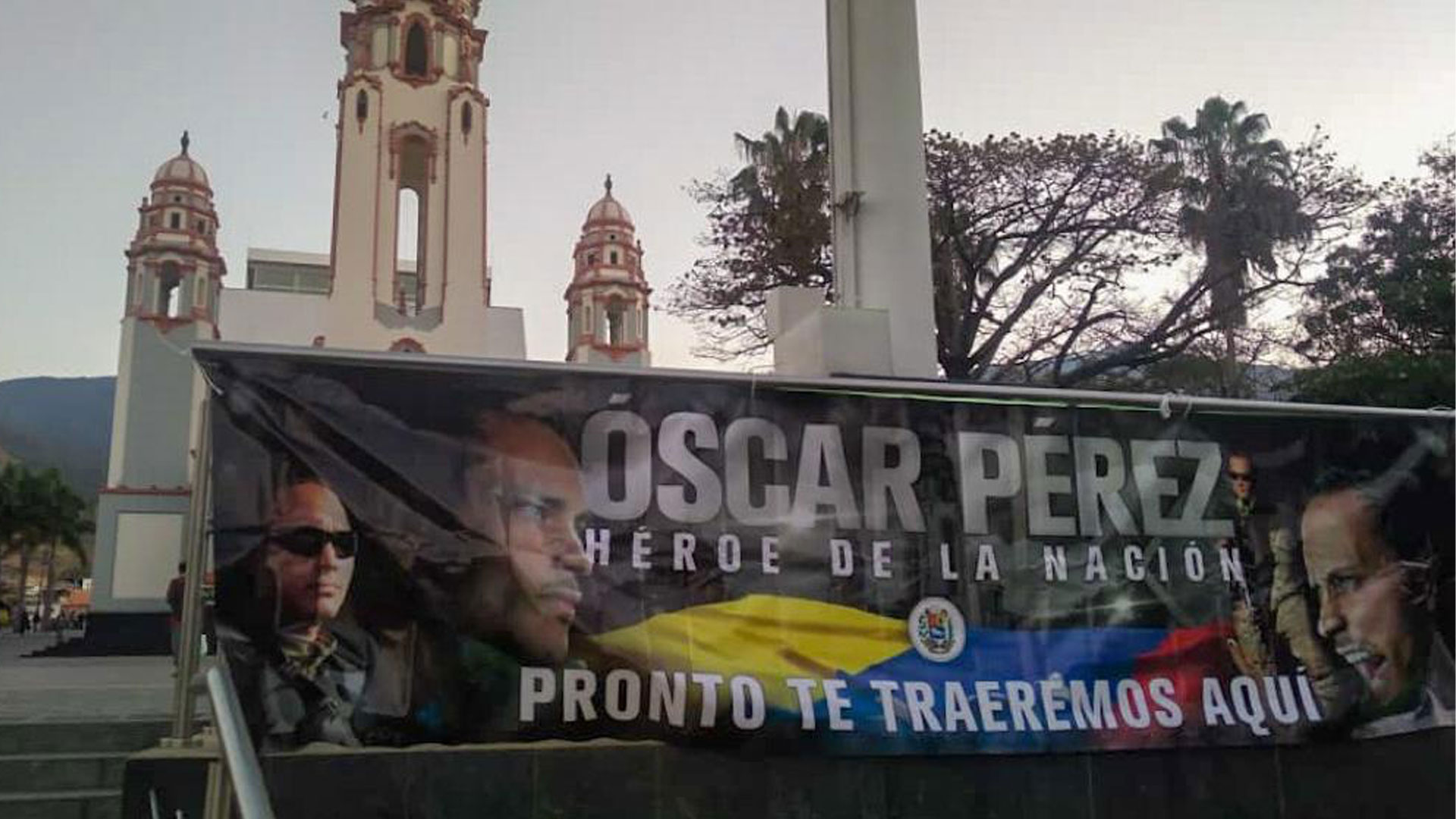 pancartas de Óscar Pérez - ACN