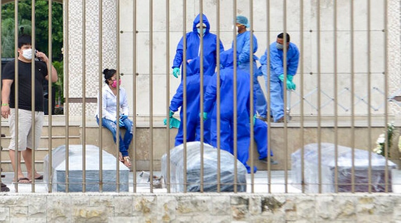 En medio de la emergencia sanitaria por el coronavirus, la ciudad de Guayaquil, en Ecuador, vive un nuevo drama, pues los hospitales son investigados por cobrar para entregar muertos