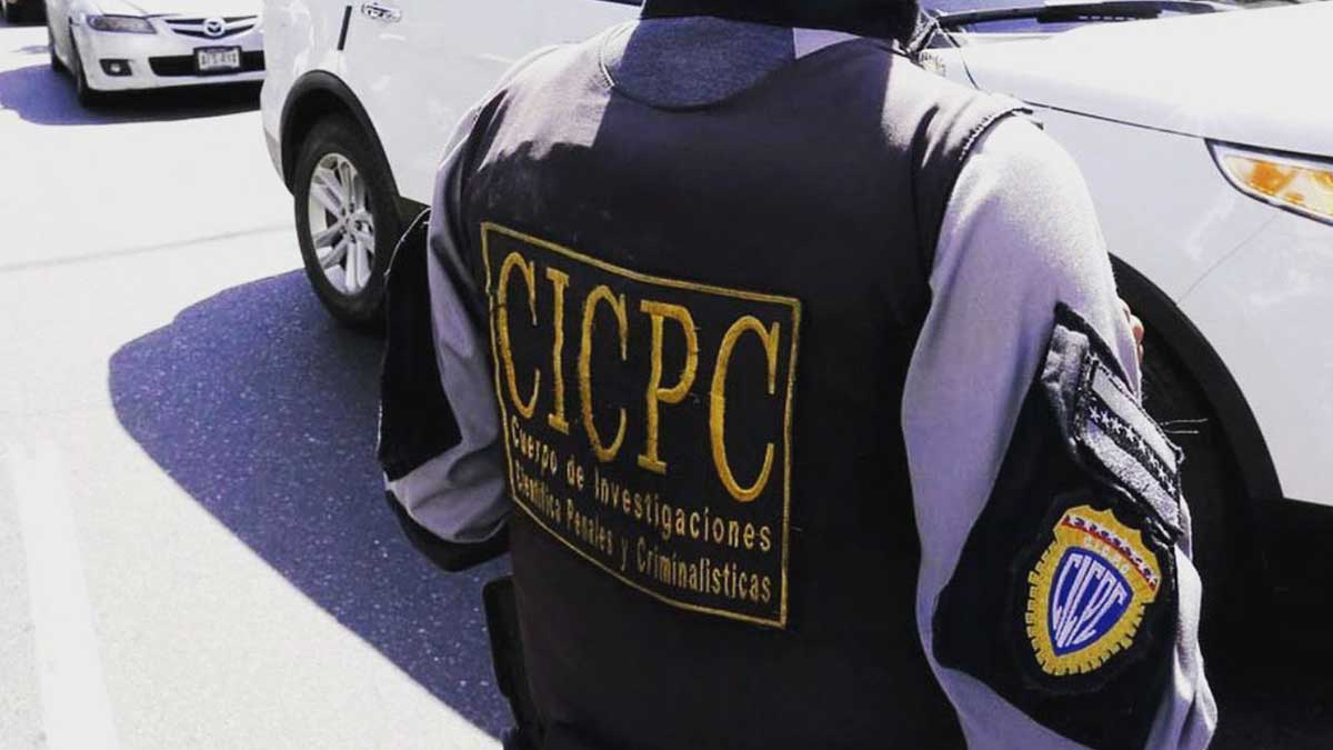Detenida mujer por obligar a su hijo beber gasoil - ACN