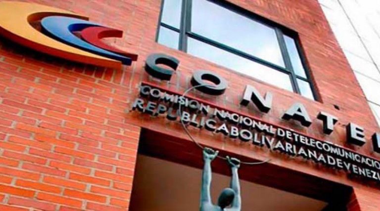 Conatel exigió DirecTV restituir señal - acn