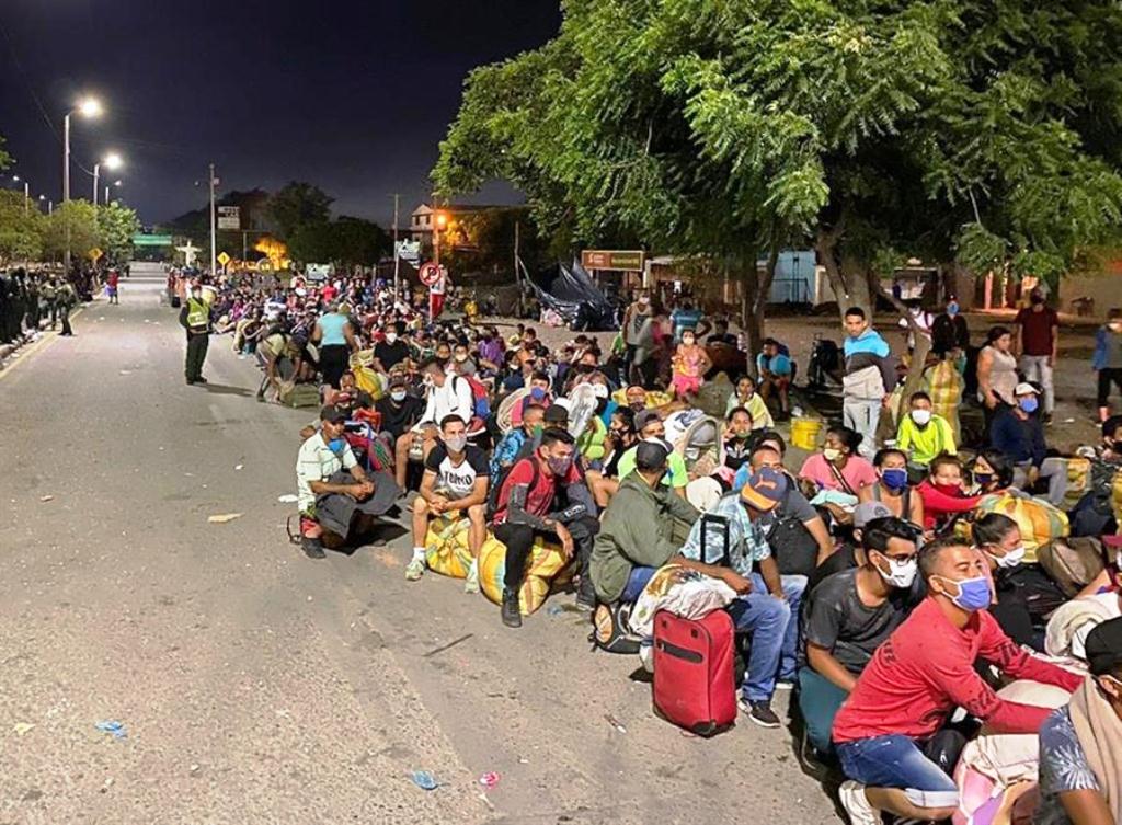 Venezolanos atrapados en la frontera - noticiasACN