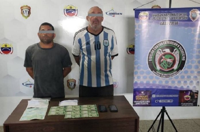 Integrantes de la banda “los Melean”