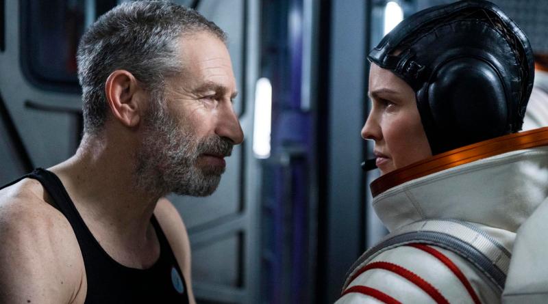Hilary Swank serie Away- acn