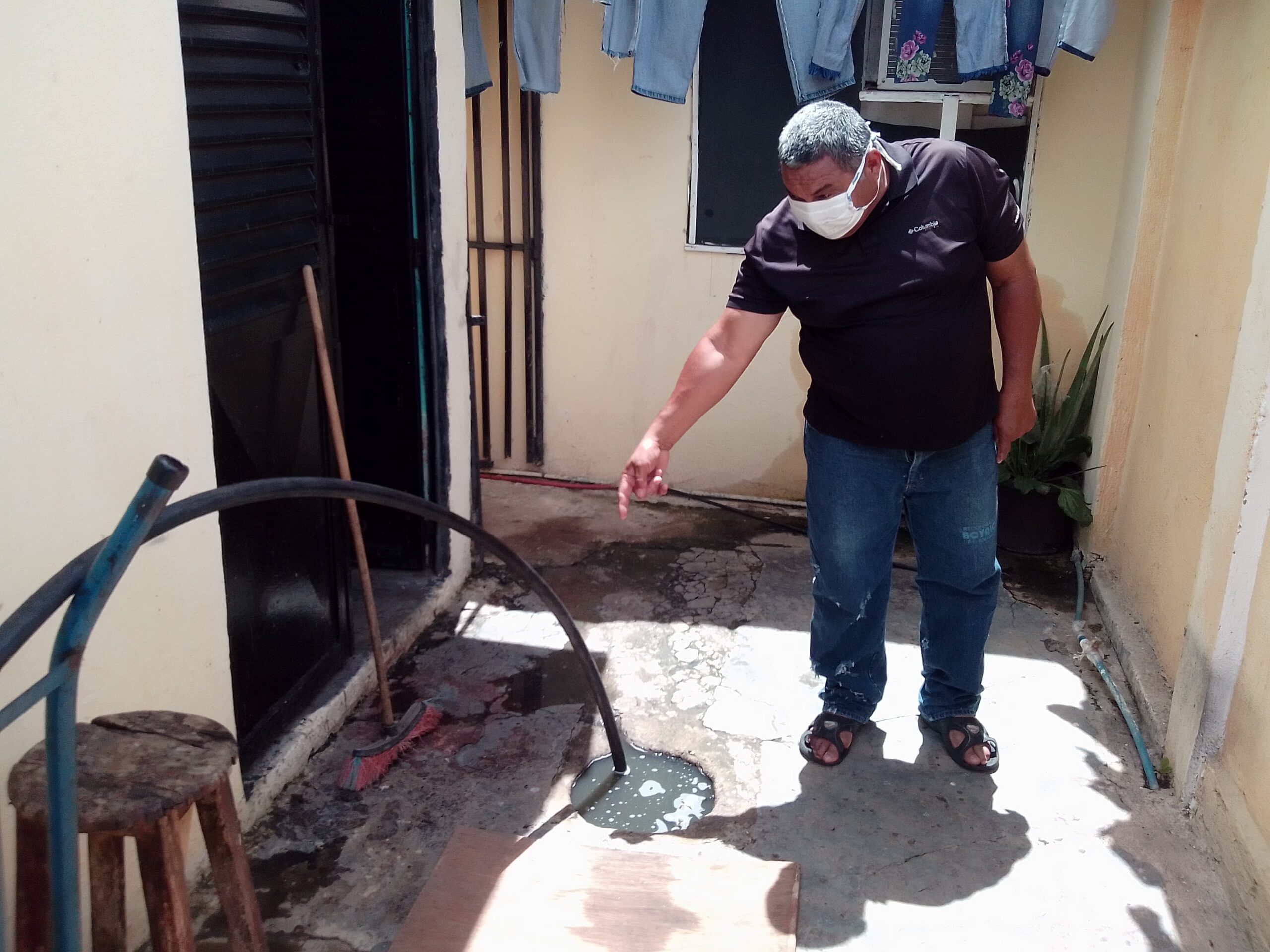 cloacas colapsadas la vivienda- acn