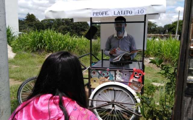 profesores latinos bicicletas pandemia- acn