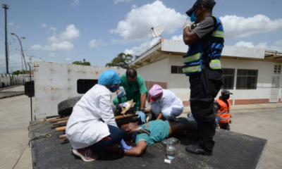 Trasladan a paciente en camión - ACN