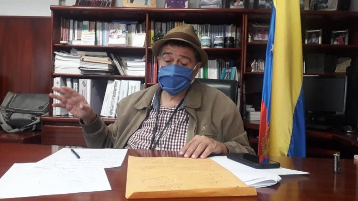 trabajadores uc beneficios salariales- acn