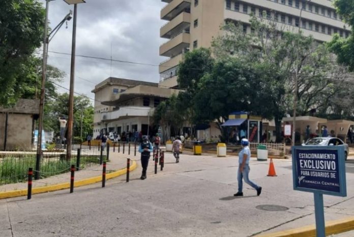 Contagiados cinco médicos en San Cristóbal