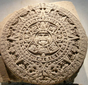 Piedra de Sol, exhibida en el Museo Nacional de Antropología e Historia de México y que se considera la base del Calendario Azteca. Foto: Cortesía/ Wikipedia.