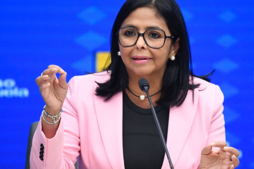 Delcy Rodríguez ministra de Economía y Finanzas