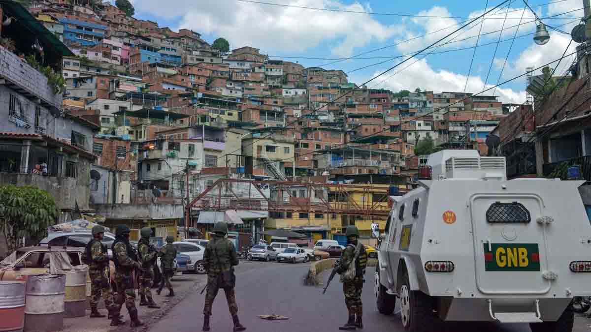 Nuevo enfrentamiento en La Cota 905 - ACN
