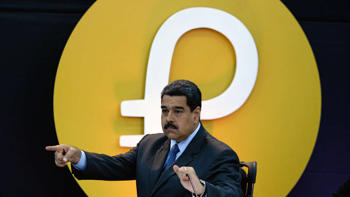 El trabajador venezolano y la promesa olvidada de un salario anclado al Petro