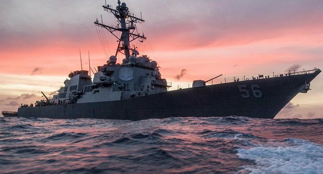 Rusia denuncia incursión "amenazante" de un buque de guerra norteamericano