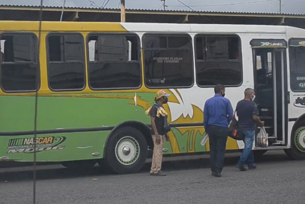 Terminal de pasajeros reanudan operaciones - ACN