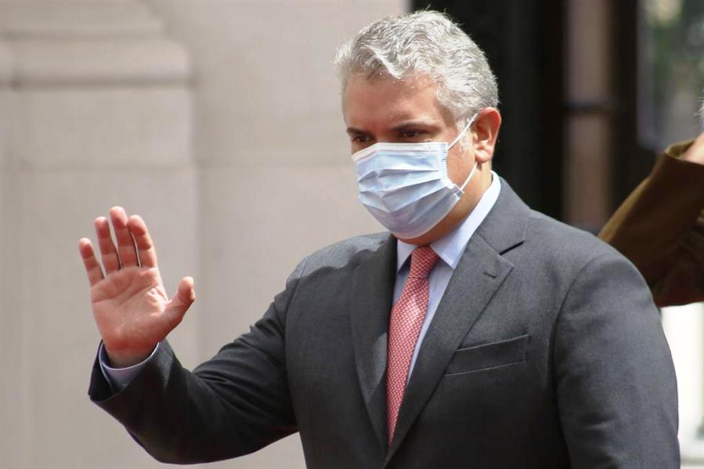 Colombia excluirá de vacunación a venezolanos irregulares - noticiasACN