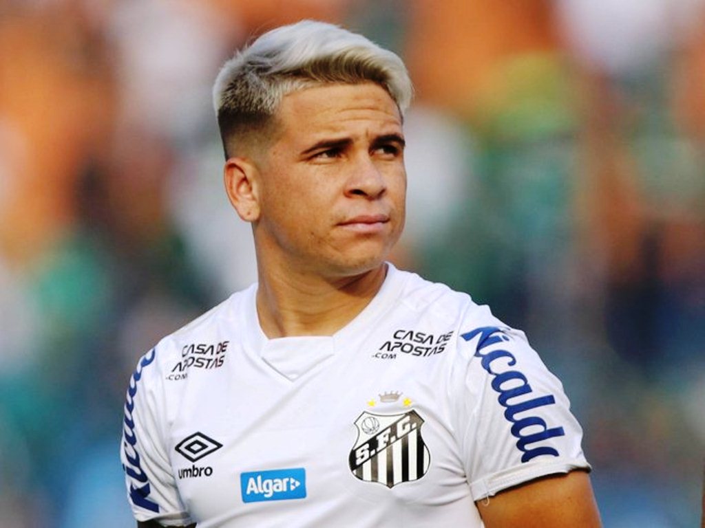 Yeferson Soteldo dio positivo a covid-19