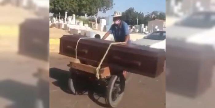 trasladan urna bicicleta maracaibo- acn