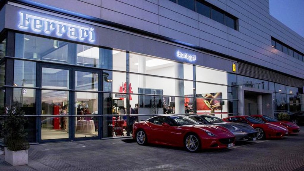 Abren un concesionario Ferrari - noticiasACN