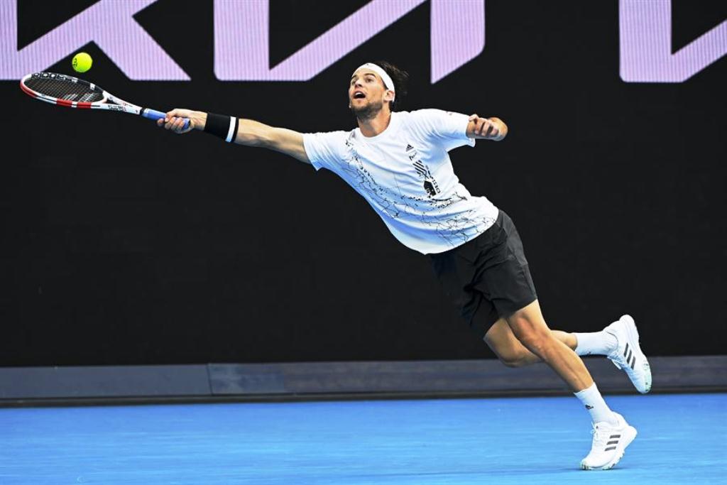 Novak Djokovic sobrevive - noticias ACN