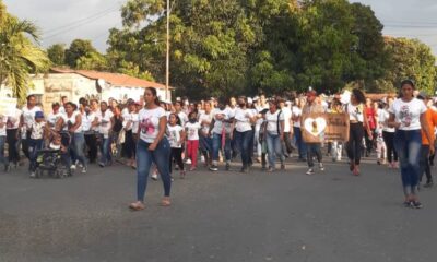 Protestan en Turén