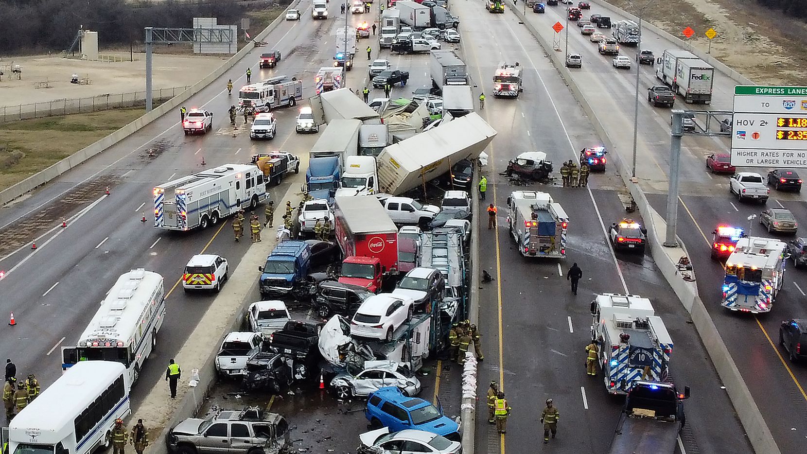 muertos accidente múltiple texas- acn