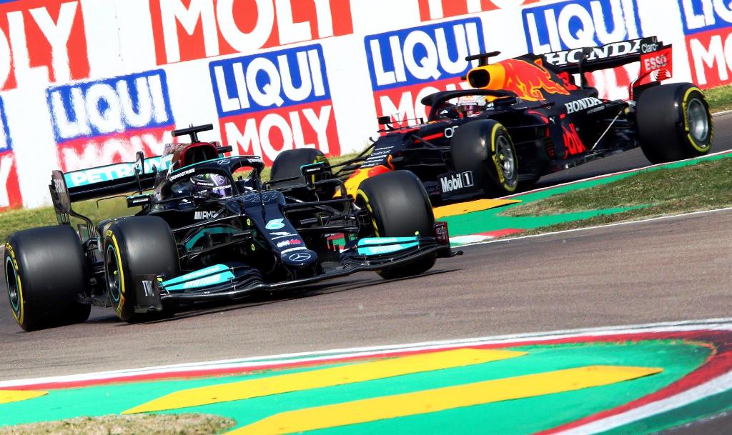 Mercedes impone su ritmo en Imola - noticiacn