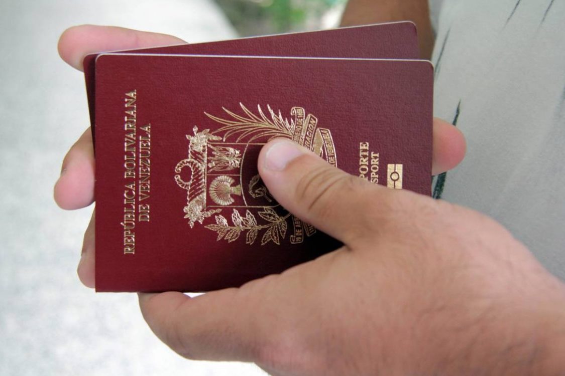 renovar pasaporte venezolano en chile- acn