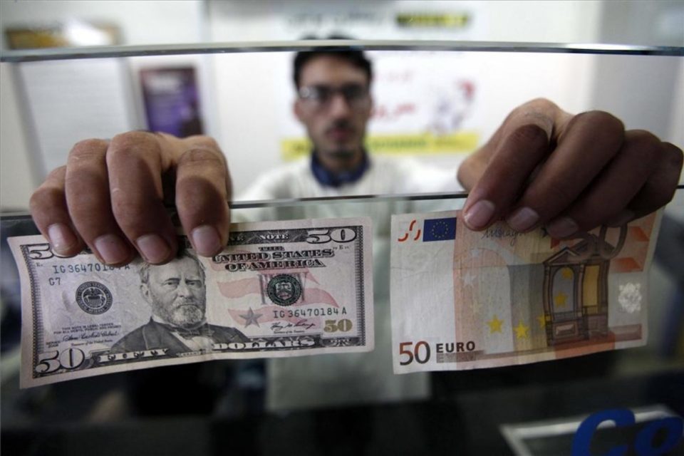 Banco de Venezuela inició venta de dólares