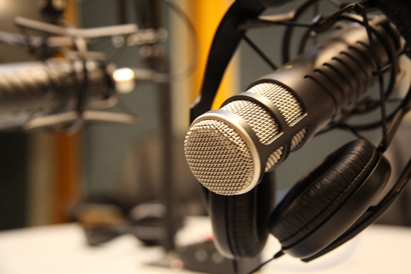 Cierran la emisora Zeta 103.5 FM - ACN