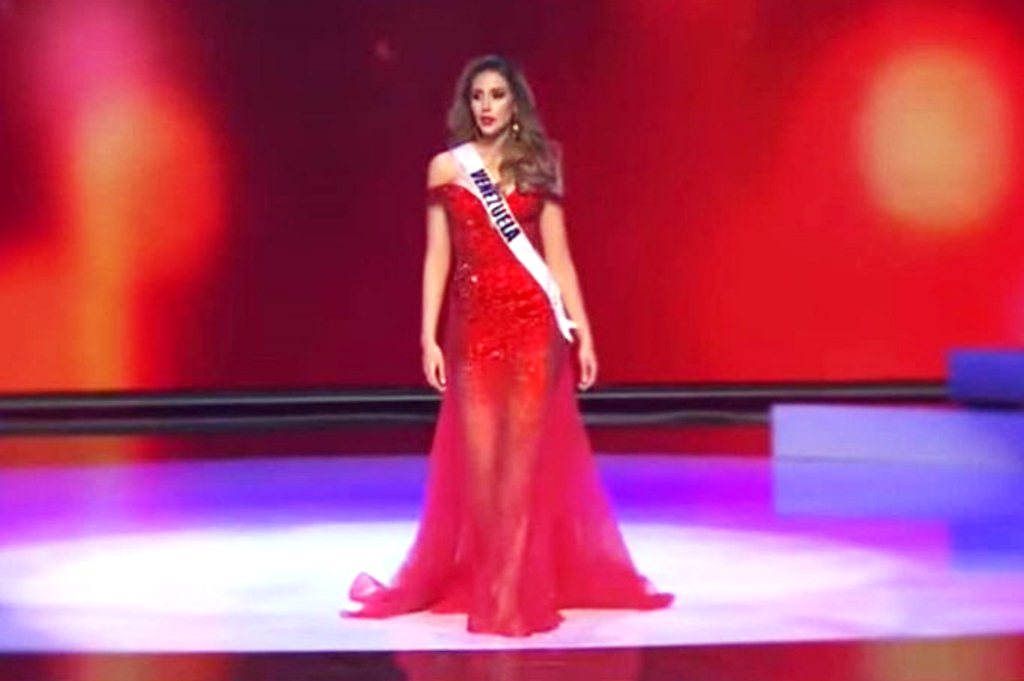 Miriangel Villasmil se lució en traje de baño -noticiacn