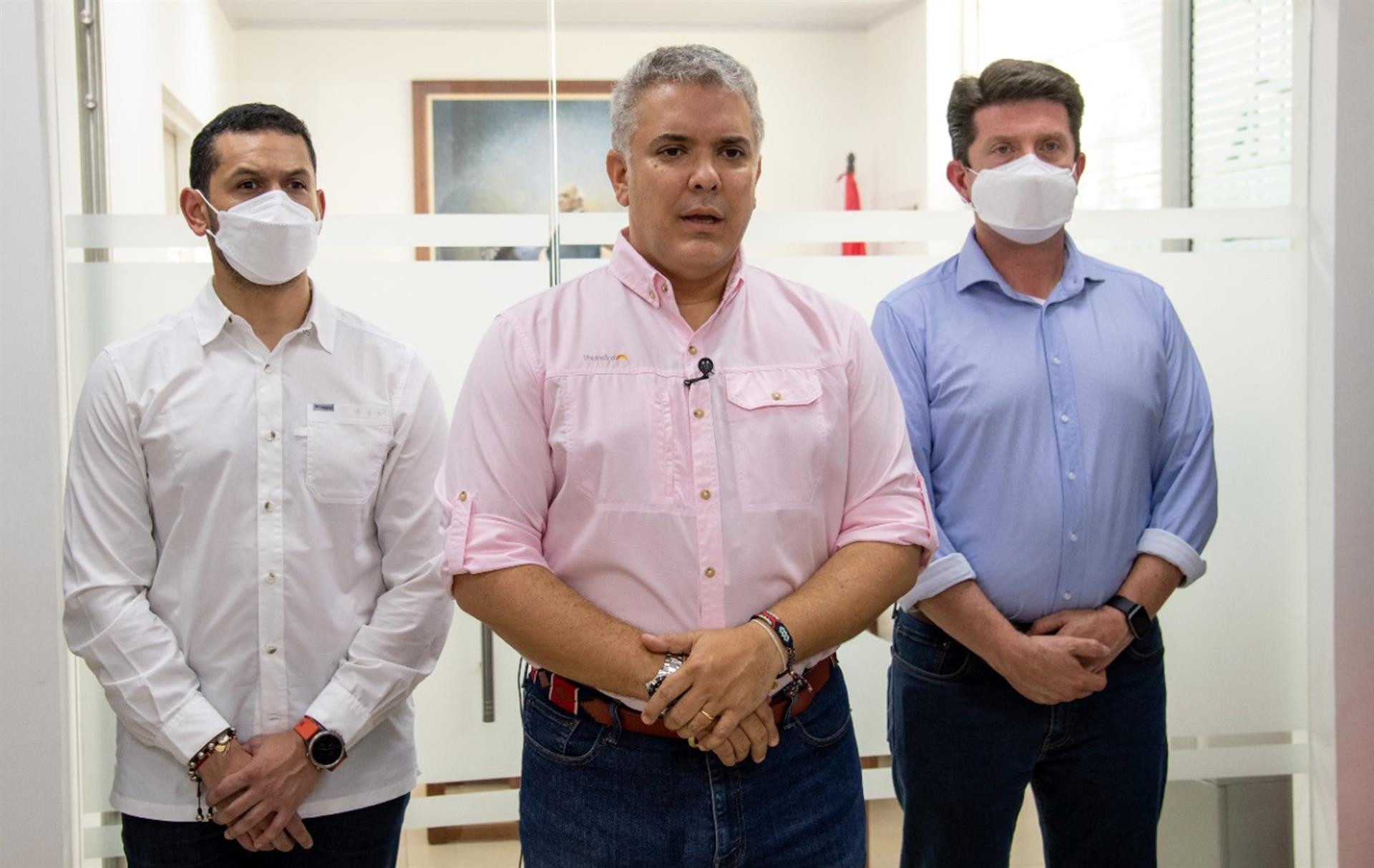 Atacan helicóptero donde viajaba Iván Duque - noticiacn