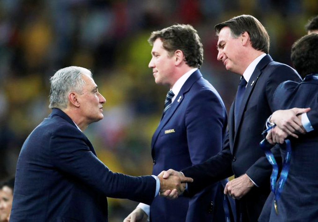 Bolsonaro negó que presiona renuncia de Tite - noticiacn