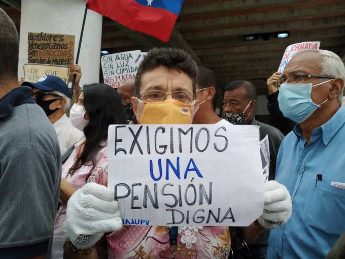 pensionados protestaron condiciones de vida- acn