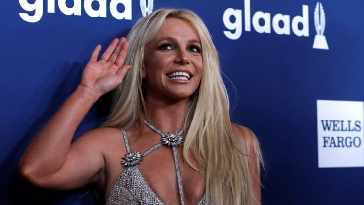 Britney Spears llamó al 911