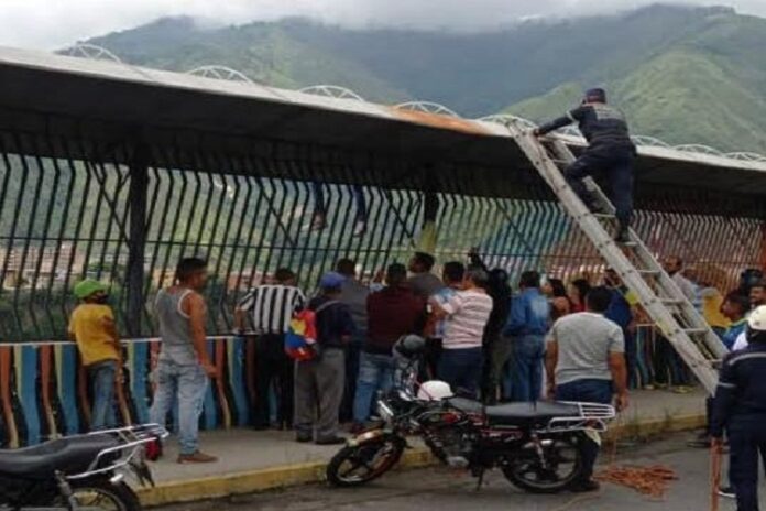 Joven trato de suicidarse