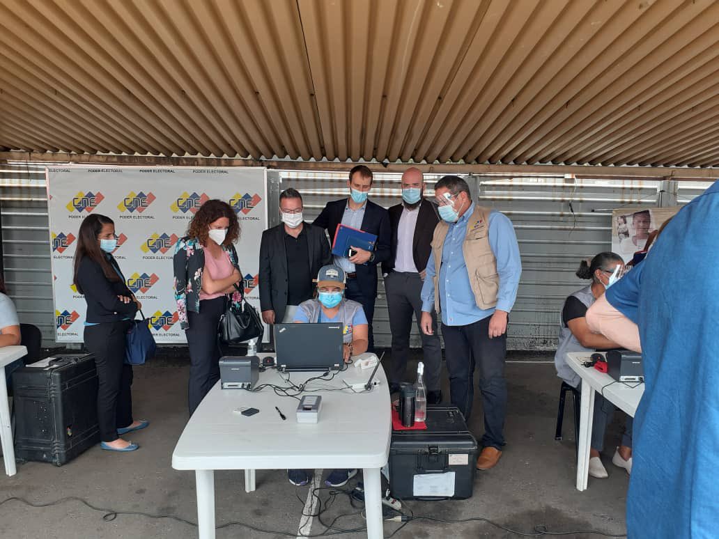 Misión técnica de la UE en el CNE