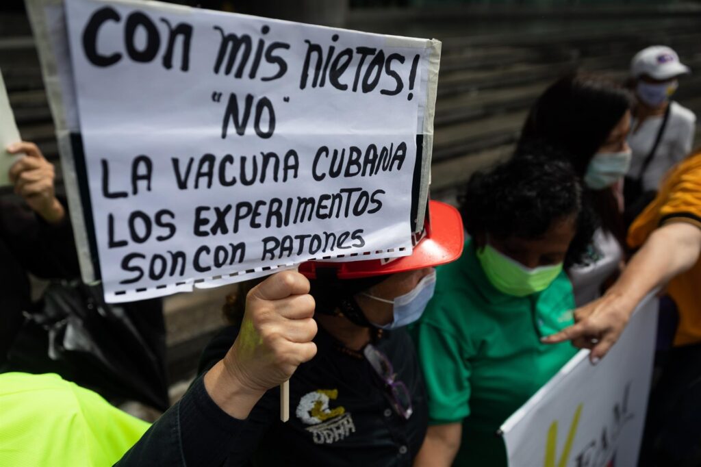 Piden no aplicar vacuna cubana - noticiacn