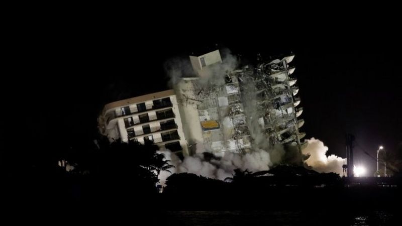 Demolido edificio derrumbado en Miami - ACN