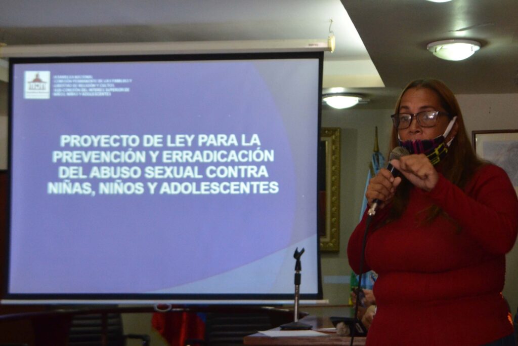 consulta de Ley del Abuso Sexual contra Niños. Foto: Referencial