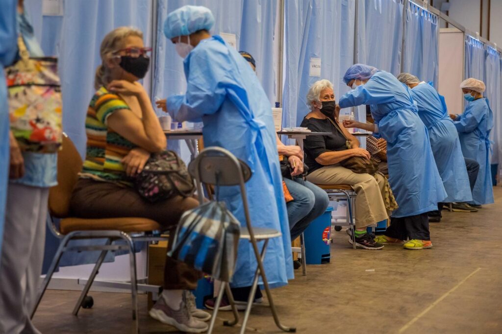 Cerca de 92.000 científicos y médicos - noticiacn