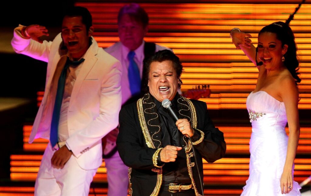 Juan Gabriel brillante y auténtico - noticiacn